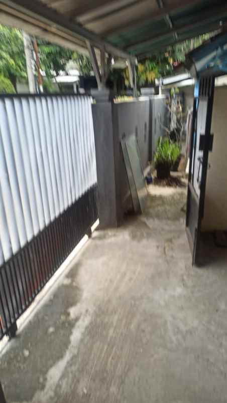 jual rumah tua hitung tanah di pamulang permai