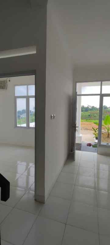 jual rumah villa 2 lt view pegunungan bandung timur