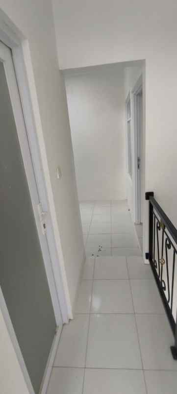 jual rumah villa 2 lt view pegunungan bandung timur