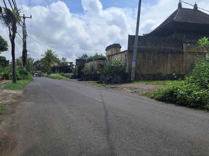 jual tanah dekat pantai keramas giayar bali