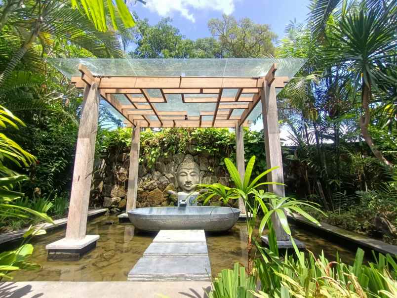 jual villa cantik di kawasan sanur dekat pantai