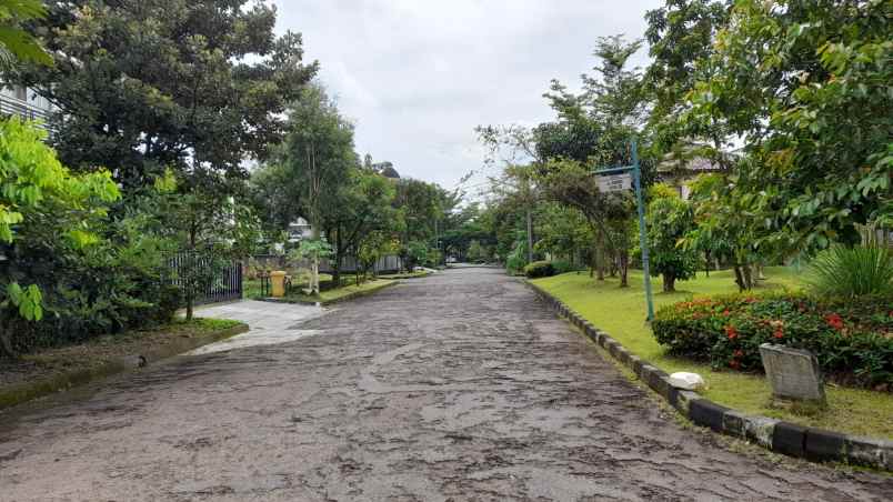 kavling di komplek gading regency soekarno hatta kotak