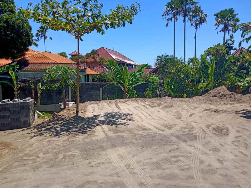 land for rent in pererenan 750m from beach