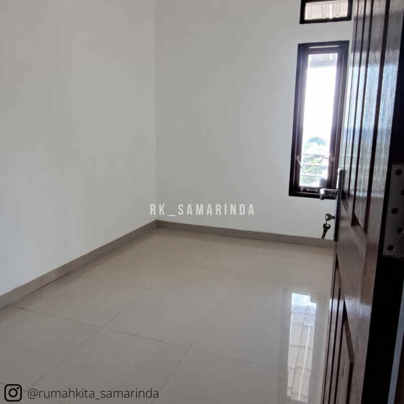 ready rumah semi villa di samarinda