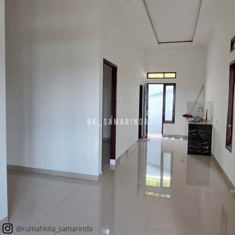 ready rumah semi villa di samarinda