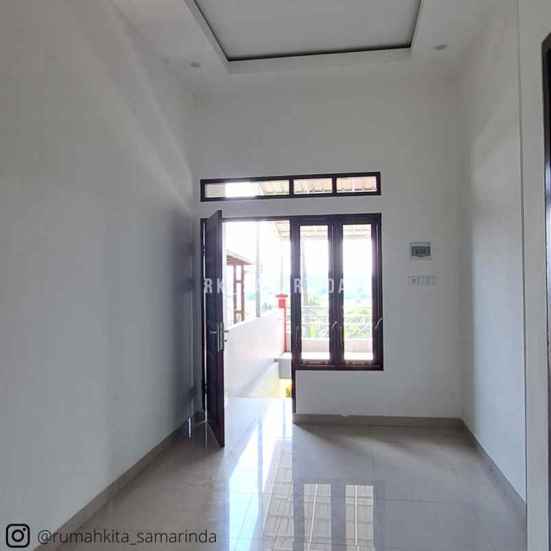 ready rumah semi villa di samarinda