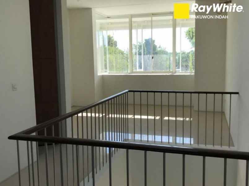 ruko disewakan graha natura surabaya barat