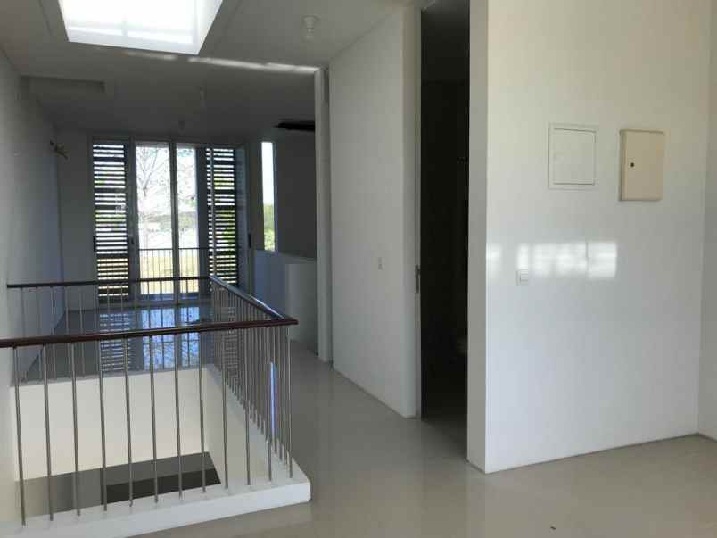 ruko disewakan graha natura surabaya barat