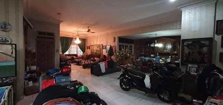 rumah 2 5 lantai di kemanggisan ilir jkt barat