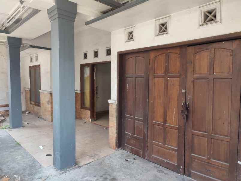 rumah 2 lantai bandulan malang kota