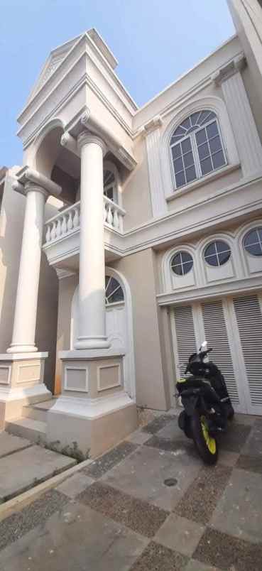 rumah 2 lantai di angel residence kalideres jkt barat