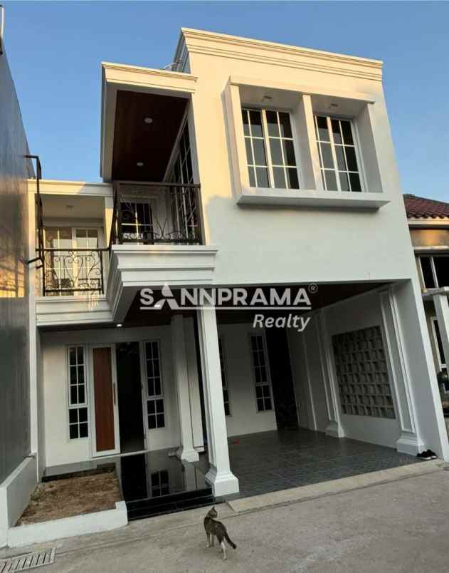 rumah 2 lantai disain mewah di beji depok