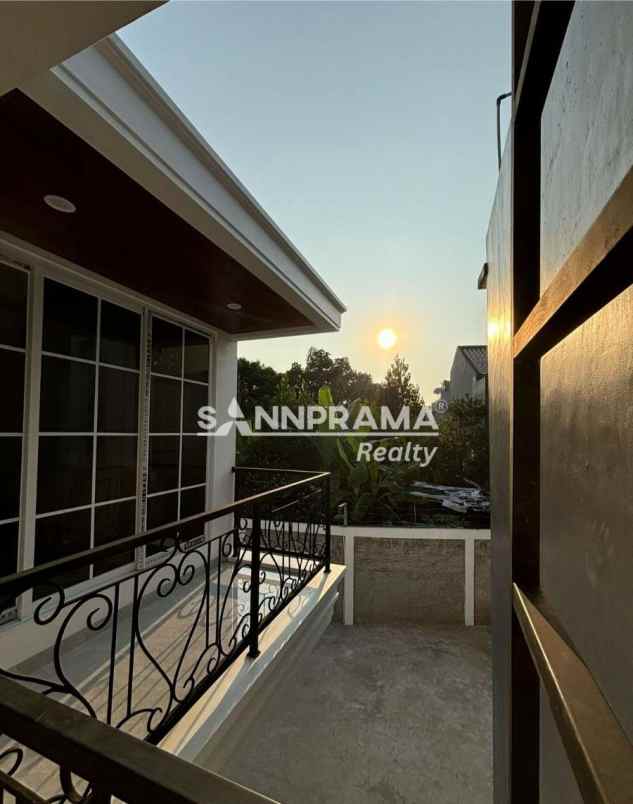 rumah 2 lantai disain mewah di beji depok
