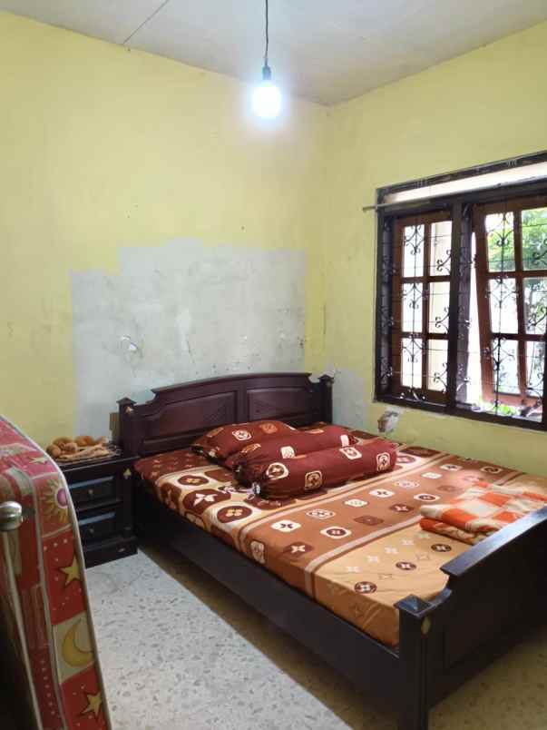 rumah 2 lantai siap huni lokasi blimbing kota malang