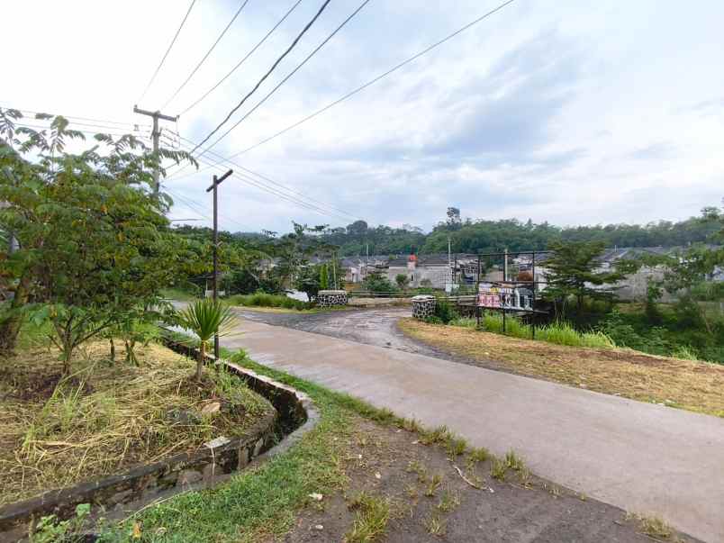 rumah bagus siap huni di ciseeng bogor