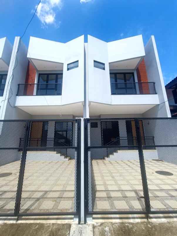 rumah baru cinere model minimalis tropis