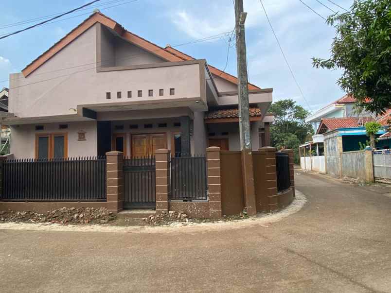 rumah baru di cibening bekasi