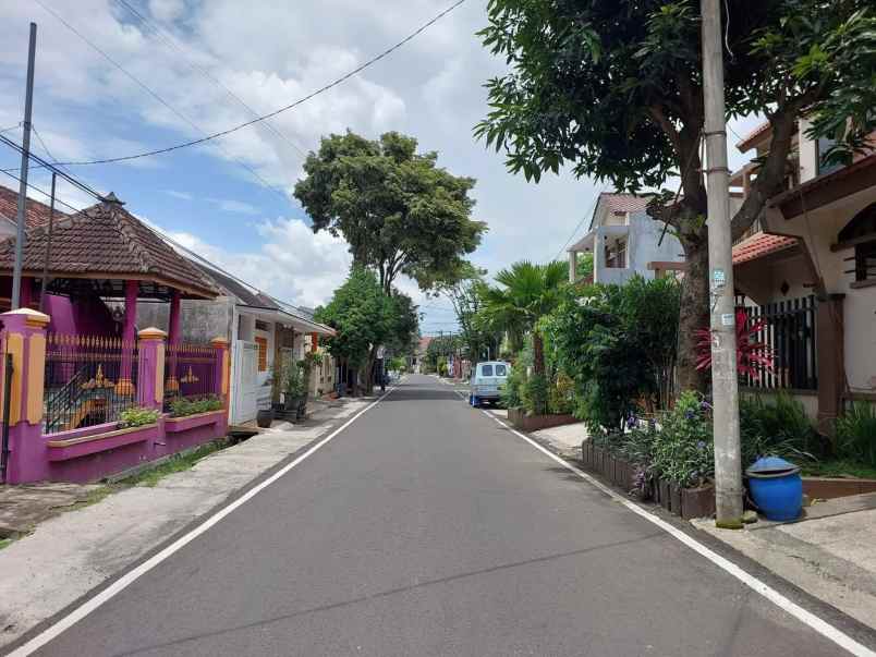 rumah baru modern american classic lokasi sawojajar 1