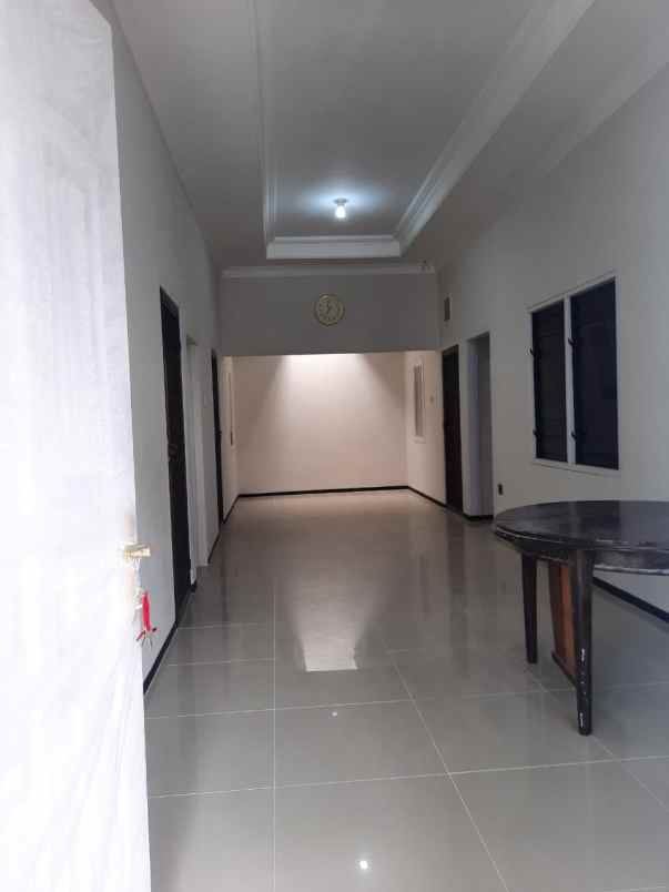 rumah baru renovasi 1m an area mulyosari surabaya