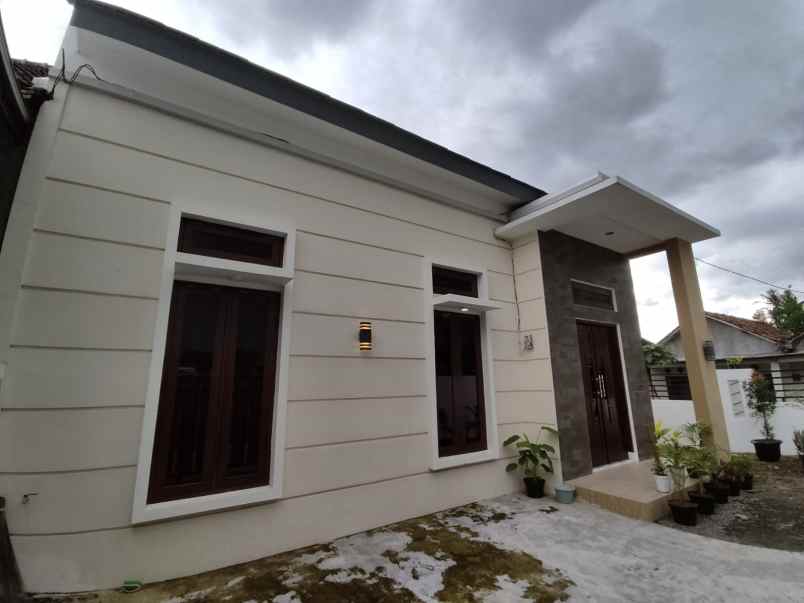 rumah baru siap huni cantik view merapi