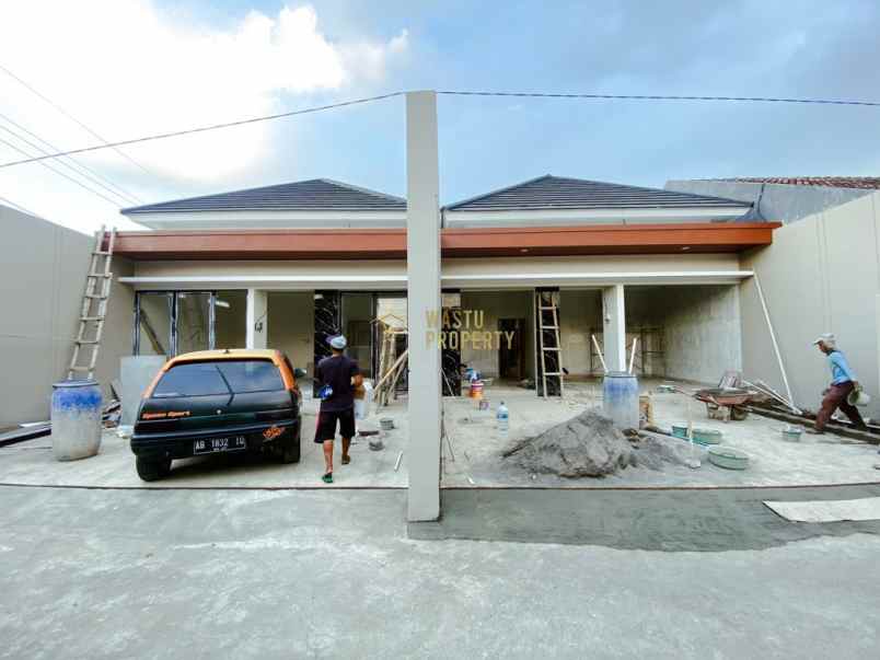 rumah baru siap huni dekat sd kanisius kalasan jogja