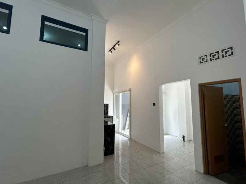 rumah baru siap huni lokasi sawojajar kota malang