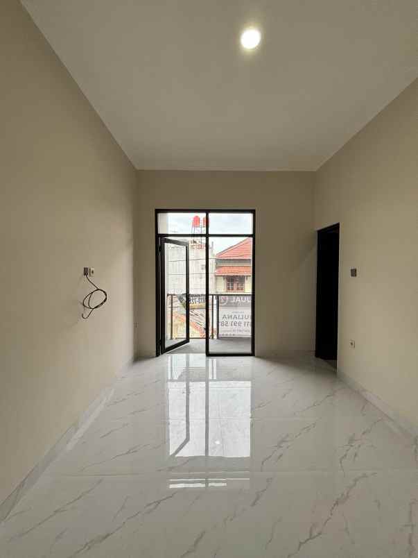 rumah baru tahap finishing di sumur batu jakpus