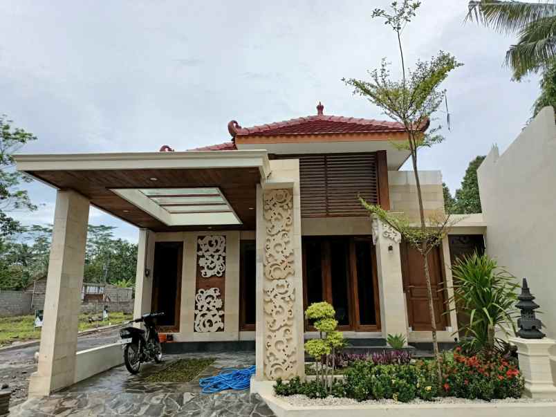 rumah baru tanah luas magelang dekat akmil