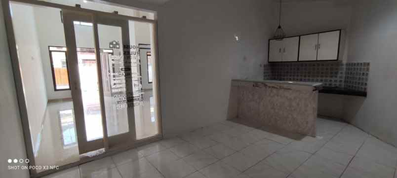 rumah baru tanpa dp 525 jt an dekat stasiun depok lama