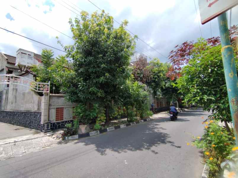 rumah besar tanah luas dan mewah di jogja