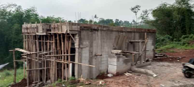 rumah cantik dan nyaman di cieunyi cimekar