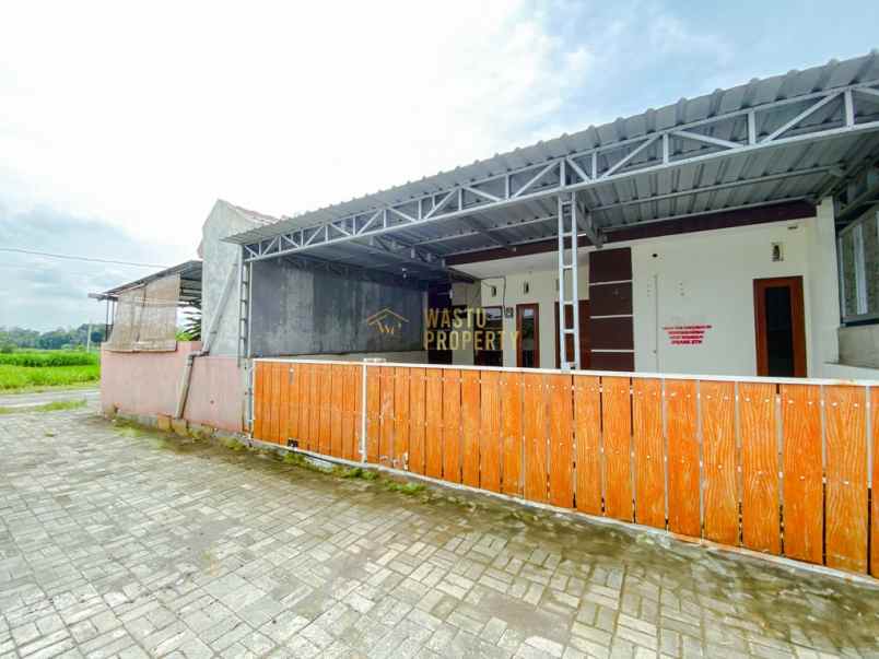 rumah cantik desain modern harga termurah di prambanan