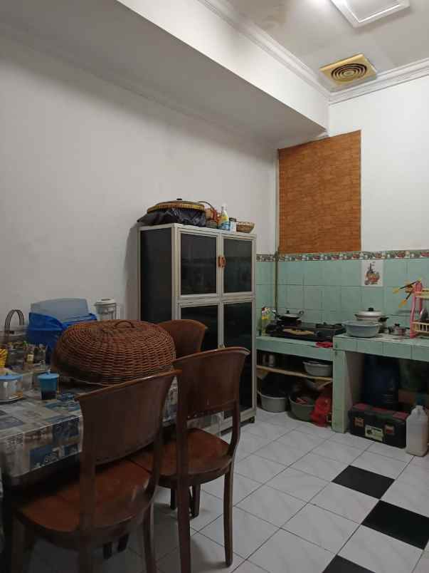 rumah cantik siap huni di perum rawalumbu bekasi