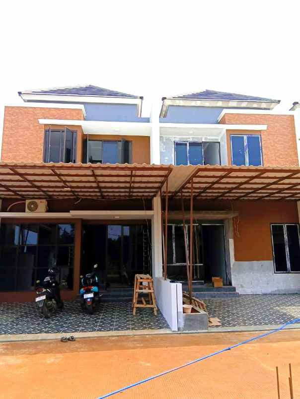 rumah cluster 3 kt dekat kota wisata cibubur