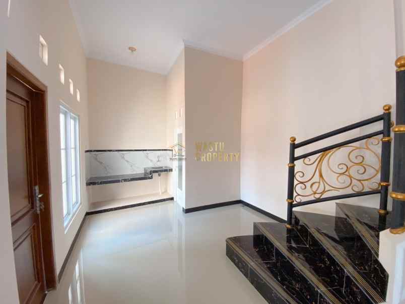 rumah desain klasik modern dekat kampus 4 uad jogja