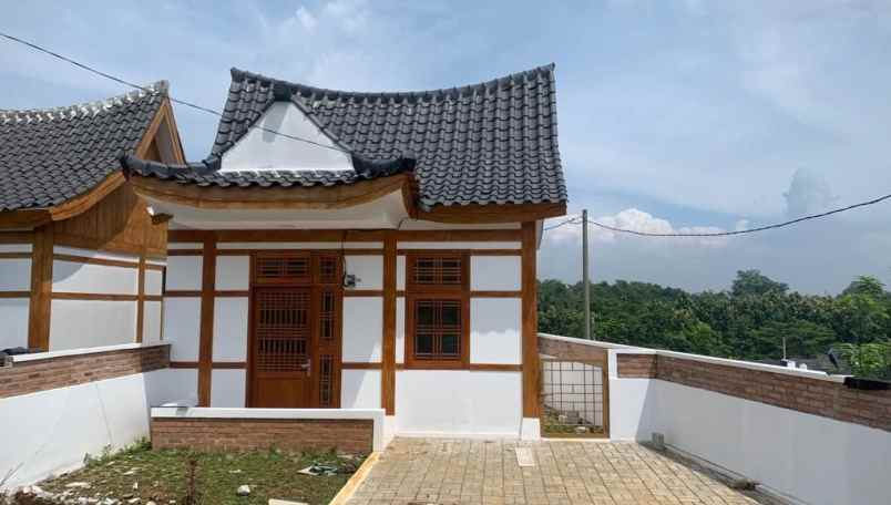 rumah desain korea siap huni di bogor dekat kampus ipb