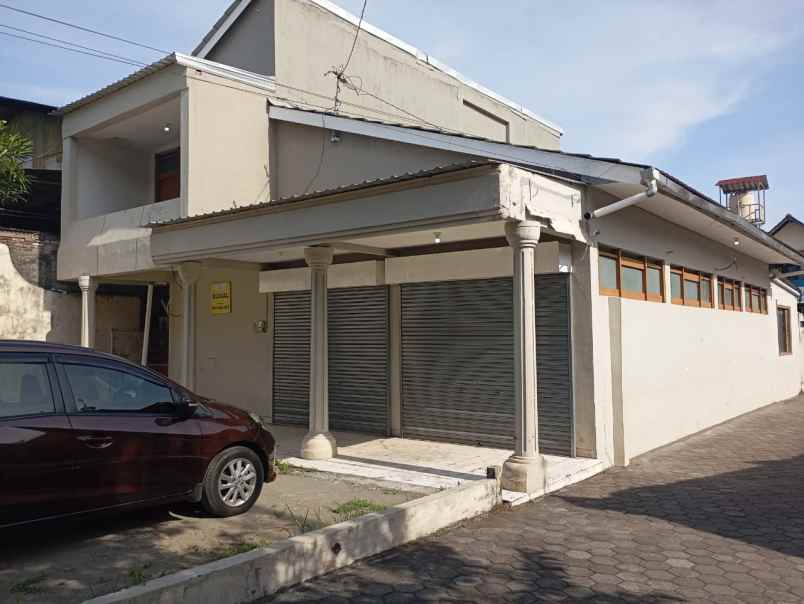 rumah di jogja luas dan strategis bisa nego