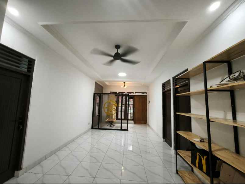 rumah di tengah kota bogor semi furnished