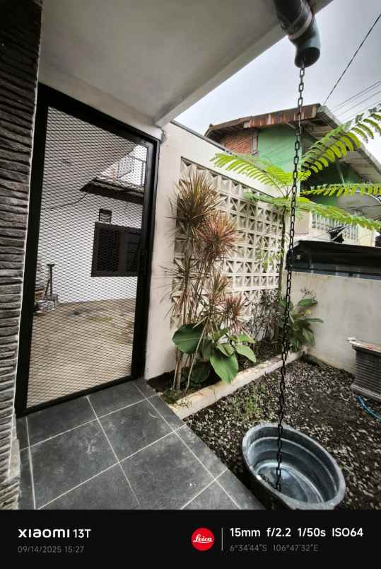 rumah di tengah kota bogor semi furnished