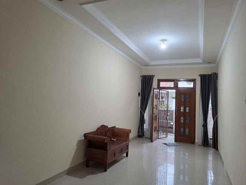 rumah dijual di griya bintara indah