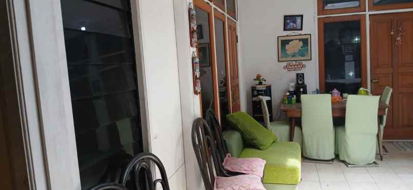 rumah dijual raya ketintang gayungan surabaya selatan