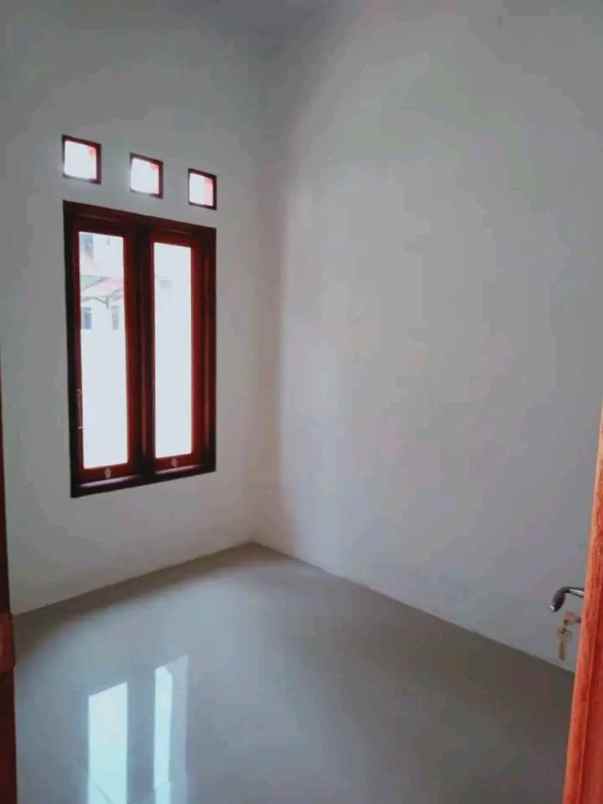 rumah dijual ready akses mobil legalitas shm