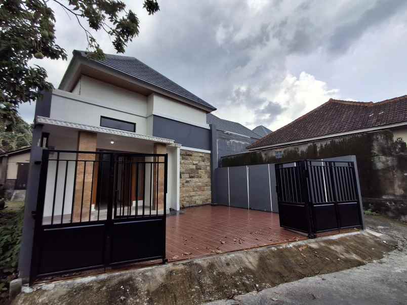 rumah dijual siap huni bangunan baru