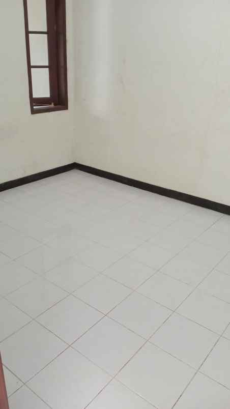 rumah dijual taman puspa raya surabaya barat