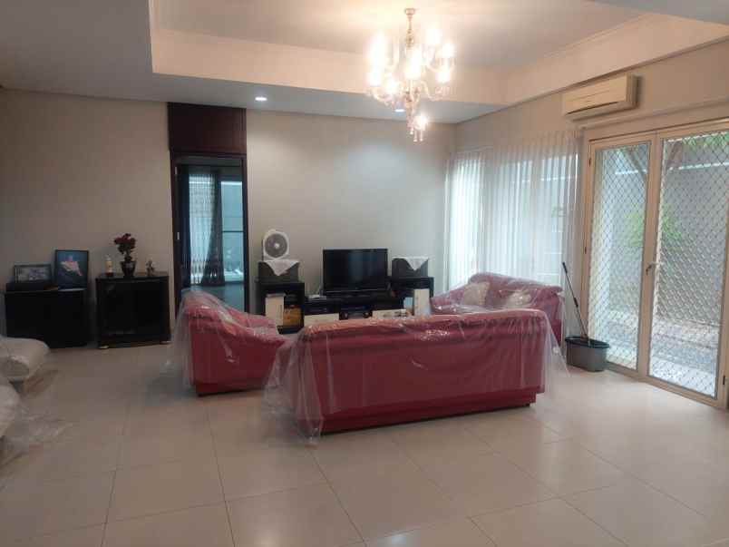 rumah dijual vila grand sungkono dukuh kupang surabaya