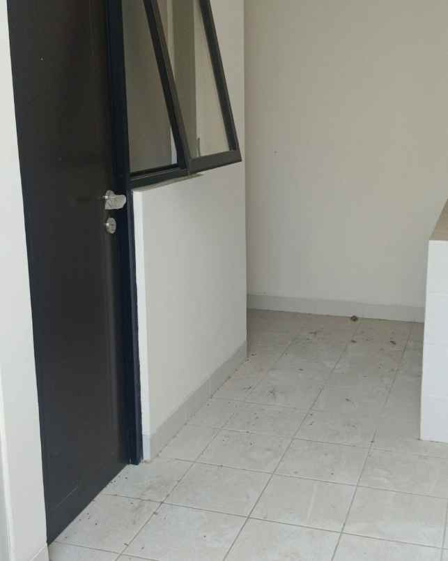 rumah disewakan cluster mahakam jakarta garden city