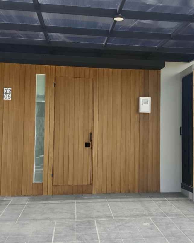 rumah disewakan cluster mahakam jakarta garden city