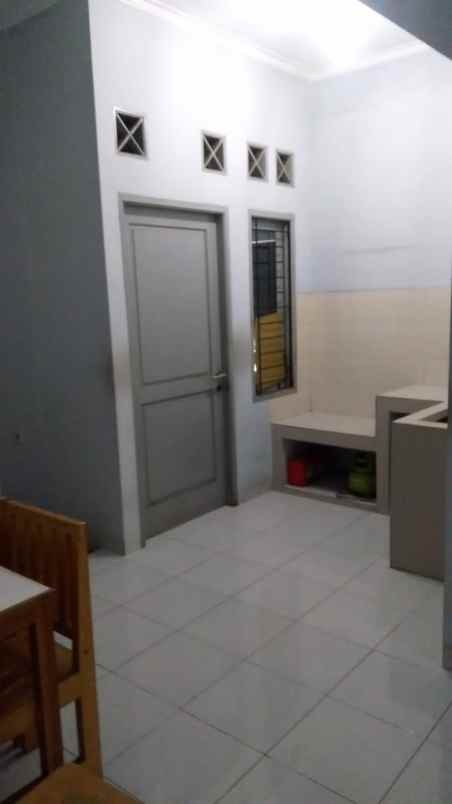 rumah hook dalam cluster di citayam