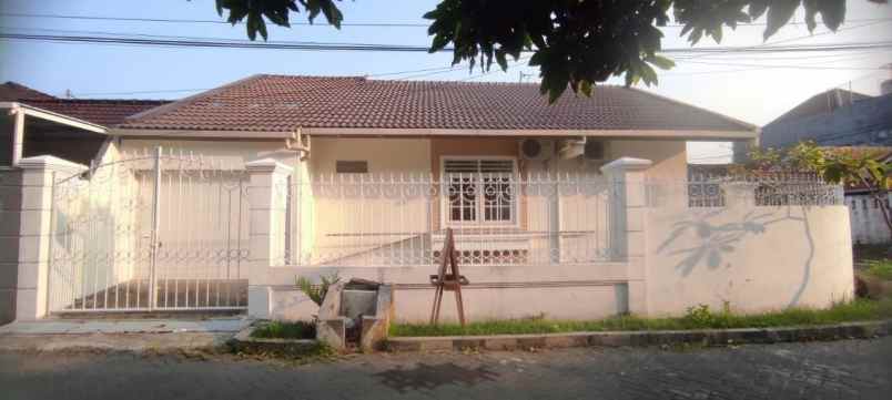 rumah hook sutorejo daerah kenjeran