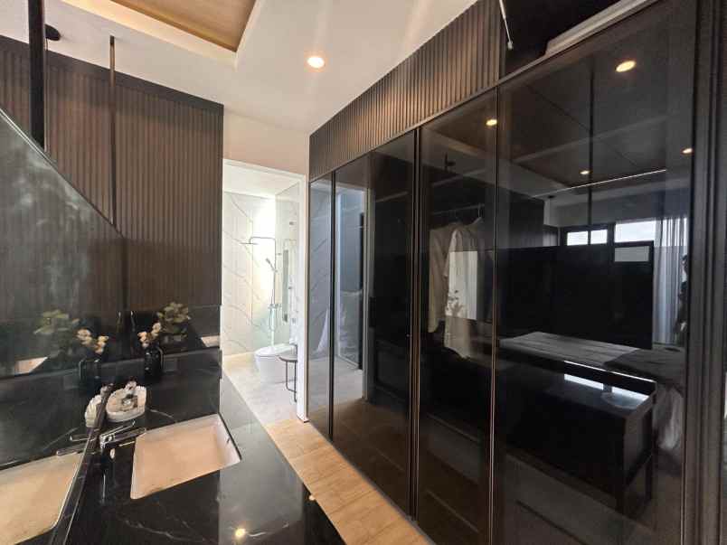 rumah jakarta timur pulogadung